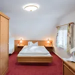 Schiff Am Hotel 3*