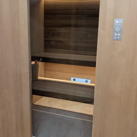 Szálloda Schiff Am 3*